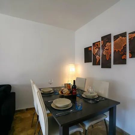 El Quinto Pino Centro Apartamento *